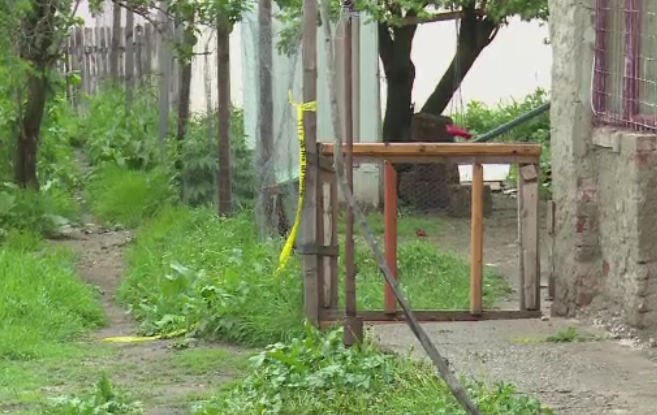 Crima din gelozie in Targoviste. Un barbat si-a ucis sotia dupa ce aceasta i-a marturisit ca este gravida cu un vecin