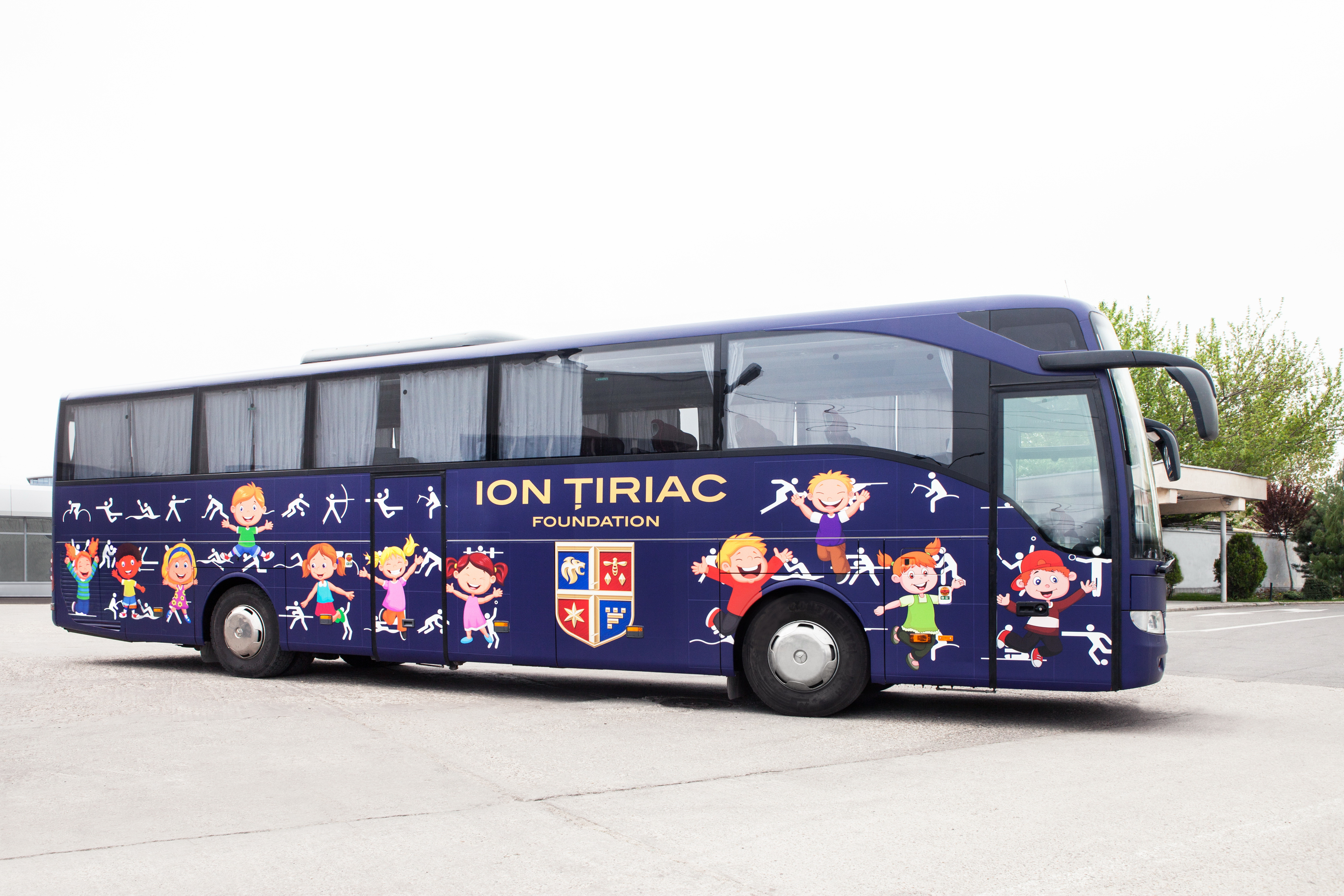 (P) Galeria Tiriac Collection ofera acces si transport gratuit elevilor claselor I-XII, in cadrul unor tururi organizate