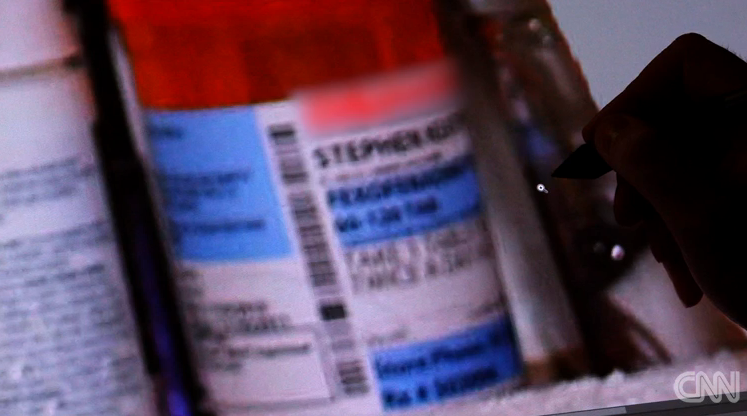 Au prins un criminal periculos cu ajutorul unei poze pe care acesta a postat-o online. Detaliul observat de politisti