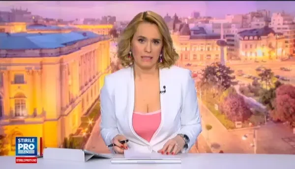 Palatul Regal de pe Calea Victoriei si-a deschis portile. Puteti vizita gratuit Sufrageria Regala sau Sala Tronului