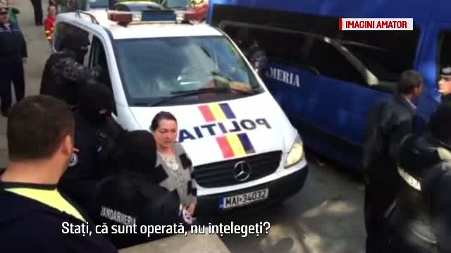 Scandal intre doua clanuri la Cluj, incheiat cu 4 injunghiati si 8 persoane audiate. "Toate masinile sunt pline de sange"