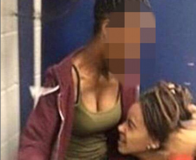 O adolescenta de 16 ani a fost omorata in bataie de colegele ei de liceu. Din ce cauza a izbucnit cearta