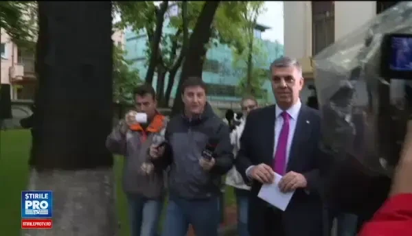 Scandal fara precedent in PSD: numarul 2 ataca numarul 1. Dragnea a anuntat cand ar putea renunta la sefia partidului