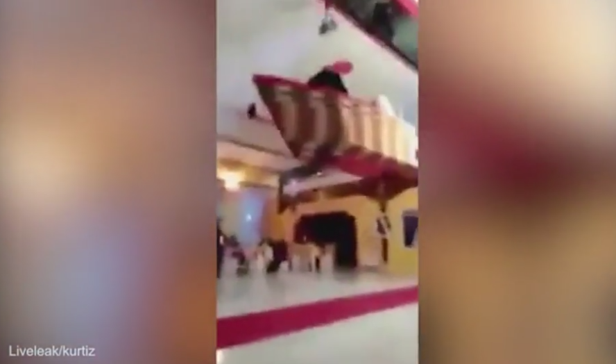 Au vrut o intrare spectaculoasa in biserica, dar totul a mers cum nu se putea mai rau. Momentul care le-a stricat nunta:VIDEO