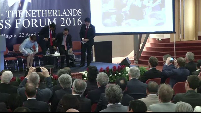 Tara in care un ministru le acuza pe femei ca sunt de vina pentru coruptia barbatilor. Explicatia ridicola a oficialului