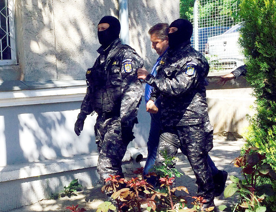 Cristian Burci, Agerpres