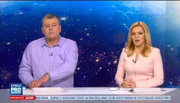 Tetris, jucat pe un ecran de 55 de metri inaltime. Studentii au platit 30.000 pentru distractia lor