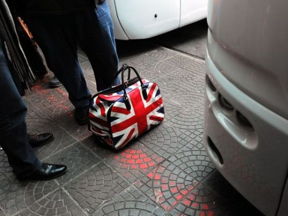 Romanii au dus migratia in Marea Britanie la unul dintre cele mai ridicate niveluri din istorie.Cati straini muncesc in Regat