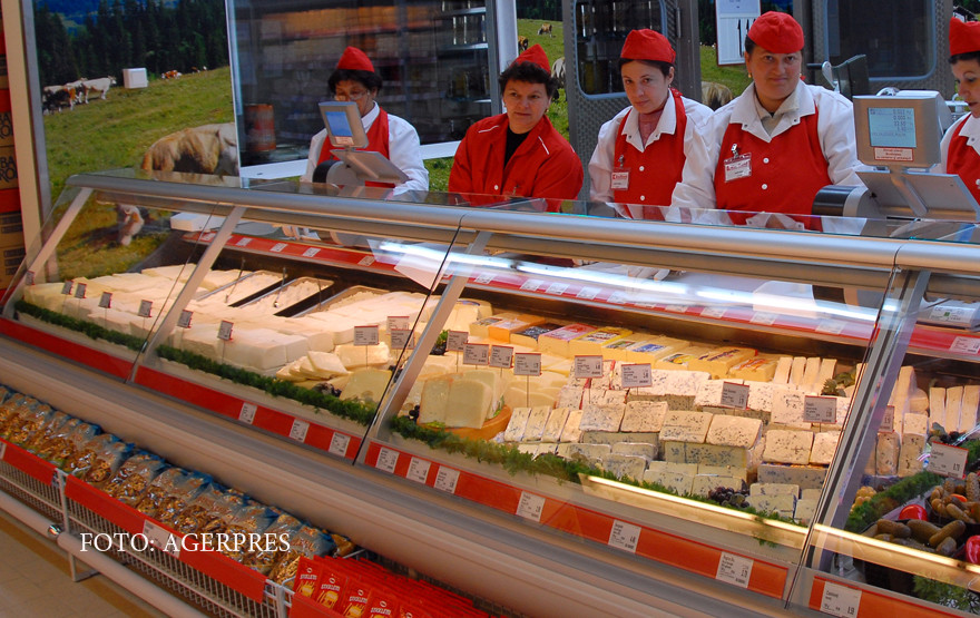 Pericolul ascuns in branzeturile din supermarket. Se poate ajunge si la accidente vasculare
