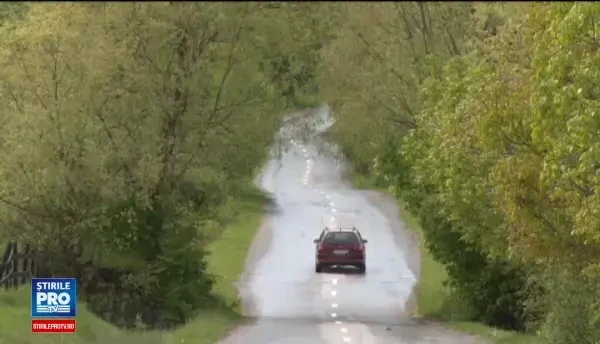 Locul din Romania cu izvoare naturale si peisaje uimitoare. Experienta traita de doi francezi la Mansastirea Crasna