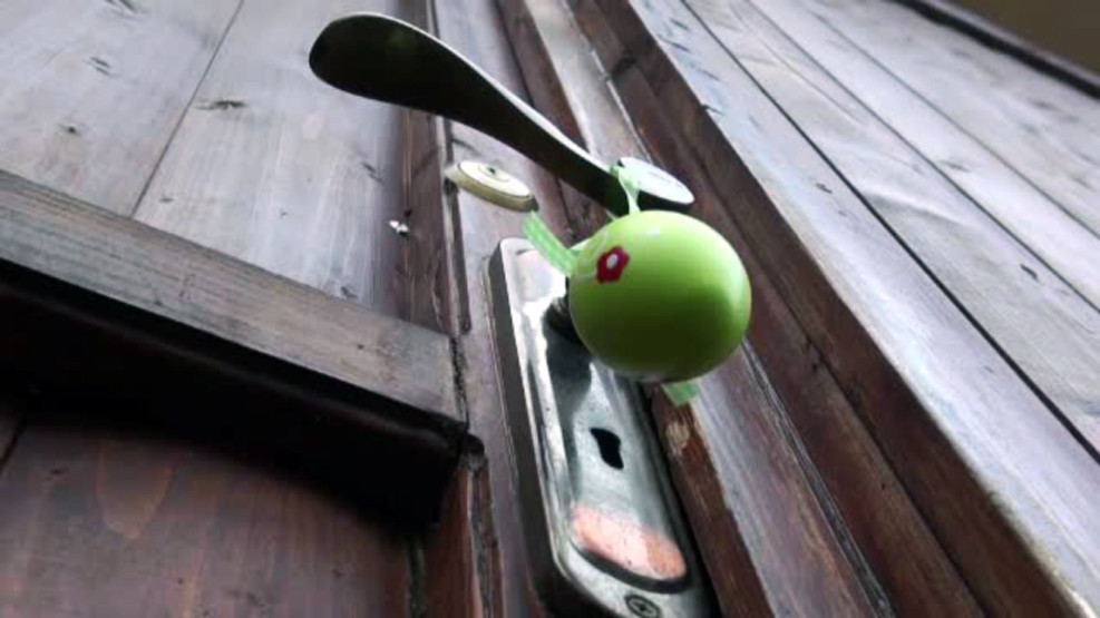 Surpriza pe care au avut-o localnicii din comuna Cristian inainte de Paste. "Cine a facut asta... sa mai faca"