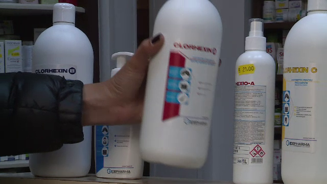 Un manager de spital spune că sute de litri de dezinfectant au fost furați pe drum