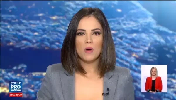 Sotia premierului Dacian Ciolos a cantat muzica sacra in Catedrala Romano-Catolica din Alba Iulia. Scopul evenimentului