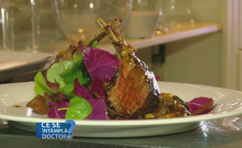 Greutatea ideala pe care trebuie sa o aiba mielul pe care il mancati de Paste. Recomandarile medicilor pentru Sarbatori