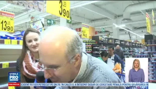 Cumparaturi de Paste la miezul noptii. Ce si-au luat bucurestenii pe ultima suta de metri, pentru Sarbatori