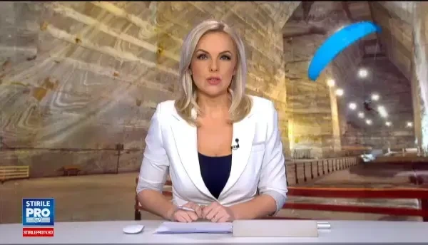 Record de zbor cu parapanta SUB PAMANT, reusit de doi romani. E frumusetea fluturelui care zboara in borcan