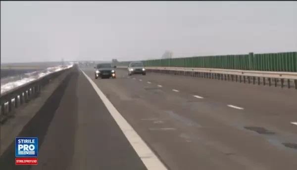 Solutia autoritatilor la problema drumurilor proaste: SMURD pentru gropi. Cati oameni anual ucide infrastructura rutiera