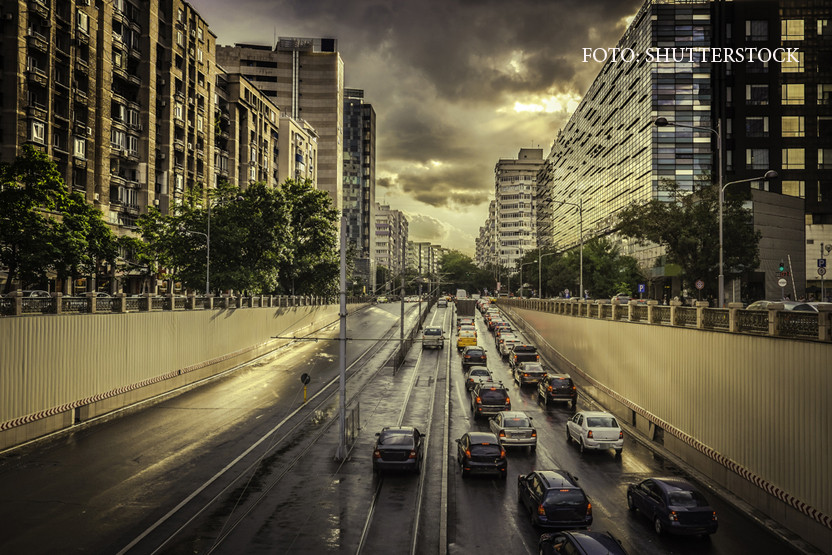 COD GALBEN de ploi, ninsori si vant puternic. Zonele in care vremea se schimba radical de astazi