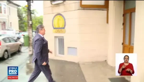 Gabriel Oprea, la DNA. Procurorii au pus sechestru pe cladirile si terenurule fostului vicepremier