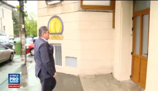Gabriel Oprea, la DNA. Procurorii au pus sechestru pe cladirile si terenurule fostului vicepremier