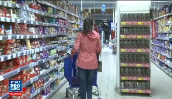 Romanii, campioni la cumparaturi in UE, in luna martie. Ce s-a vandut si masurile care au favorizat cresterea consumului