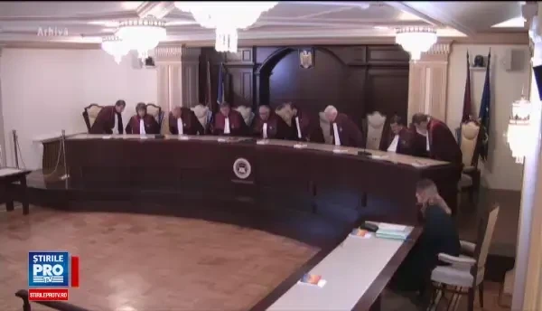 Primarii vor fi alesi intr-un singur tur. Reactii dupa ce Curtea Constitutionala a respins sesizarea privind alegerile locale