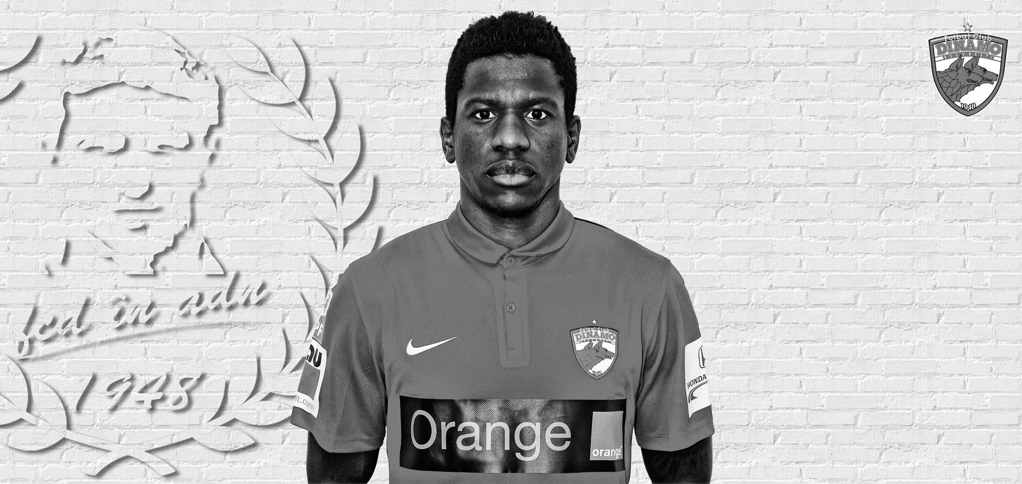 Arena Dinamo, loc de pelerinaj, dupa moartea lui Ekeng. Fanii si fotbalistii au aprins lumanari in locul unde s-a prabusit