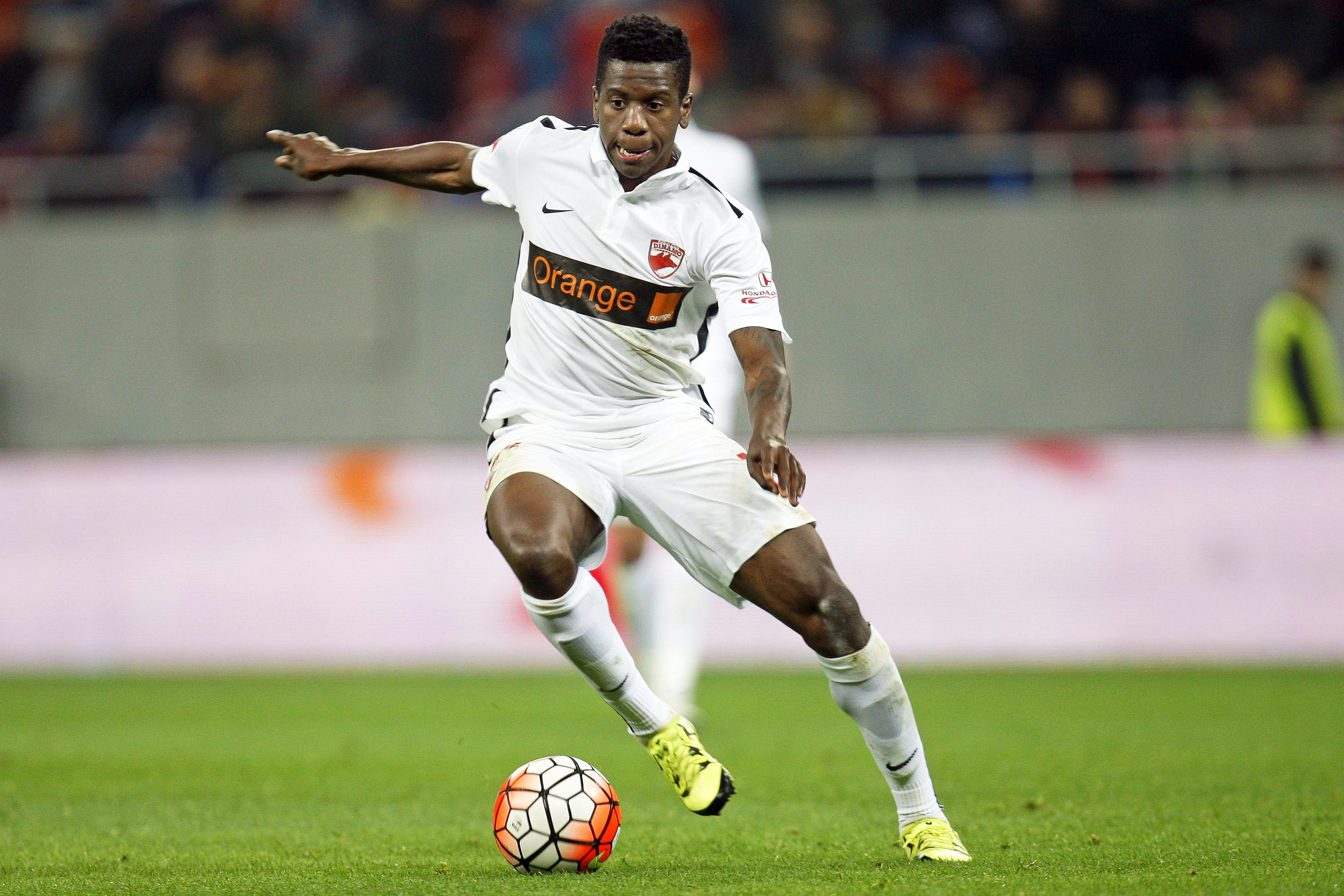 Dezvaluirile familiei lui Patrick Ekeng pentru BBC. Sora jucatorului: "A spus ca este foarte obosit si nu poate juca"