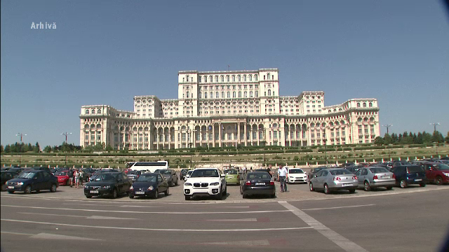 Angajatii Parlamentului vor salarii mai mari din cauza radiatiilor. "Poate de la suprasolicitare au dureri de cap"