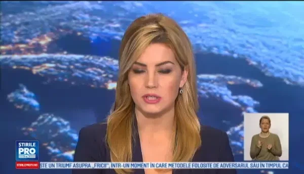 A trecut pe culoarea rosie a semaforului si a fost lovit de alte doua masini. Urmarile accidentului din Capitala