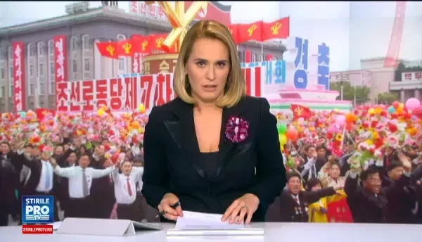 Defilare uriasa in Coreea de Nord, la finalul congresului Partidului Unic. Sute de mii de oameni au participat la ceremonie