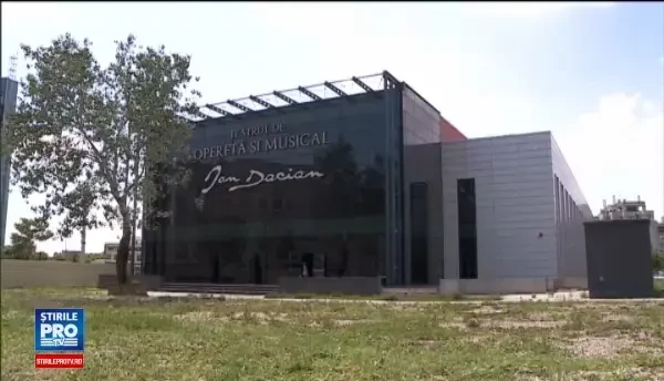 Teatrul de Opereta Ion Dacian, renovat cu 9 mil. euro, inchis dupa jumatate de an. Ce este in neregula la constructia noua