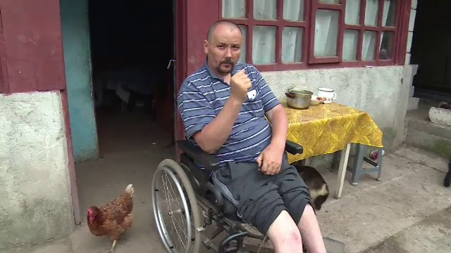 Medic acuzat ca refuza sa consulte un pacient in scaun cu rotile, dupa ce l-a criticat pe internet. Reactia doctoritei