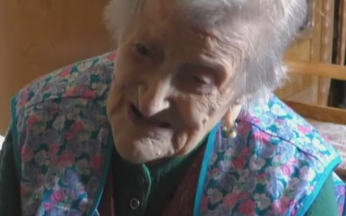Este singurul om in viata nascut in secolul 19. Cum a ajuns Emma cea mai batrana persoana din lume