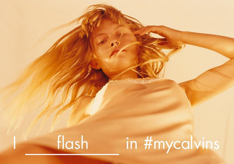 Campania cu care Calvin Klein si-a atras critici dure din partea publicului. Cum a fost fotografiata aceasta tanara. FOTO