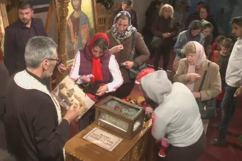 Zile de rugaciune in Voluntari. Peste 80.000 de pelerini au ajuns in oras pentru a atinge Braul Maicii Domnului