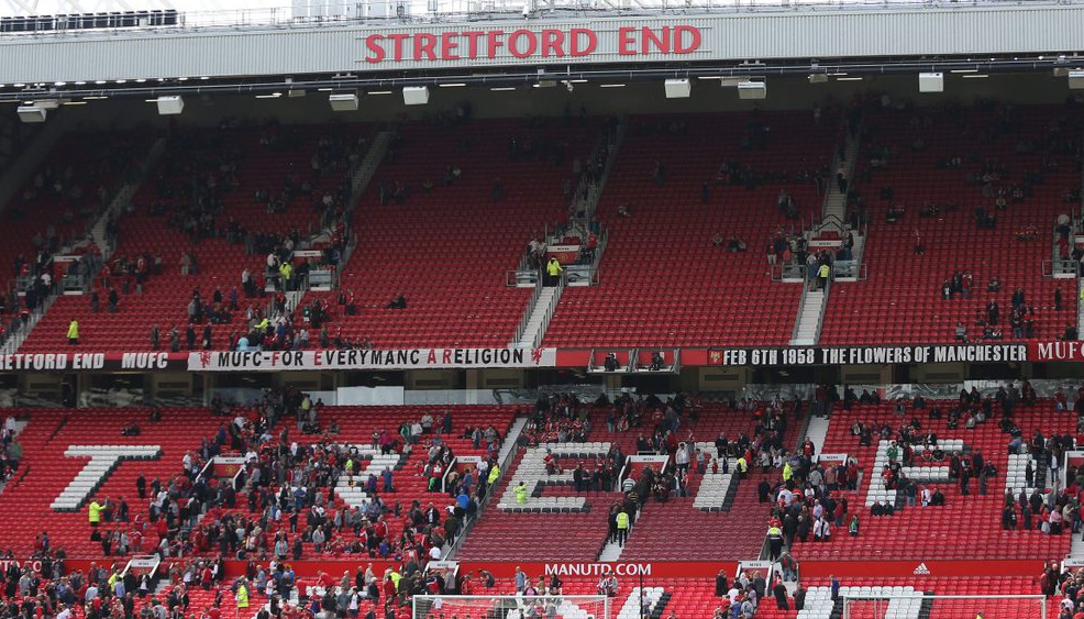 Stadionul Old Trafford, evacuat in urma unui "telefon suspect, lasat in toaleta". Politie: "Nu a reprezentat un pericol real"