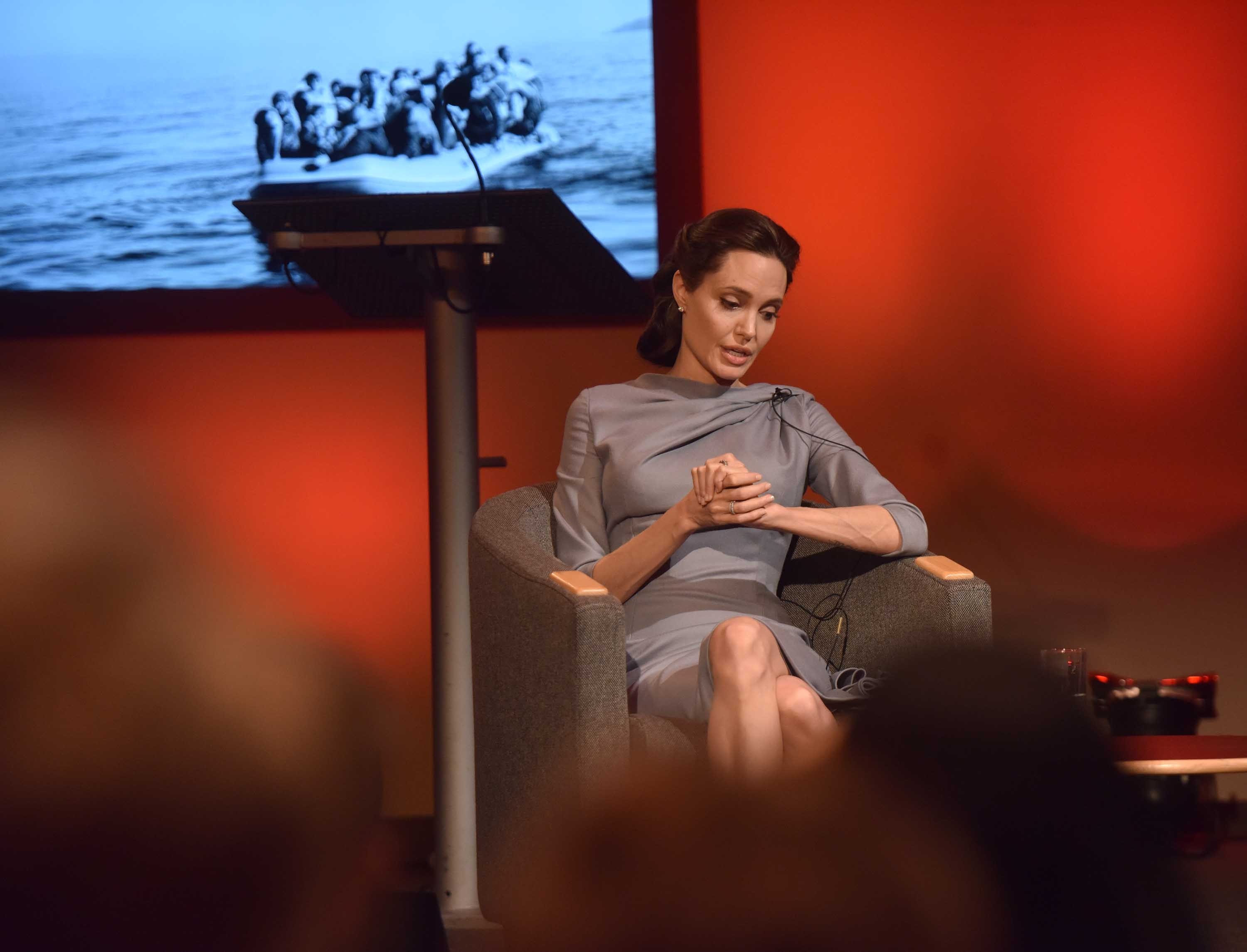 Angelina Jolie, despre criza imigrantilor: "Sistemul umanitar international pentru refugiati se prabuseste"