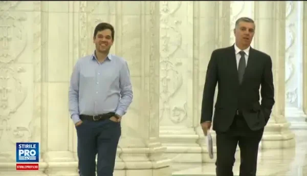 Zgoro se mai joaca putin prin Parlament. PSD-ul il mai pasuieste 3 saptamani pe Zgonea, inainte de a-i ataca iar pozitia