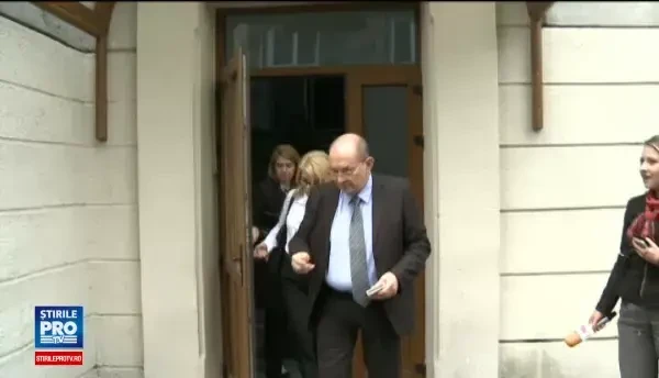 Nepoata lui Oprea, audiata la DNA in dosarul care a dus la arestarea lui Ontanu. A venit cu 400.000 de euro, bani gheata