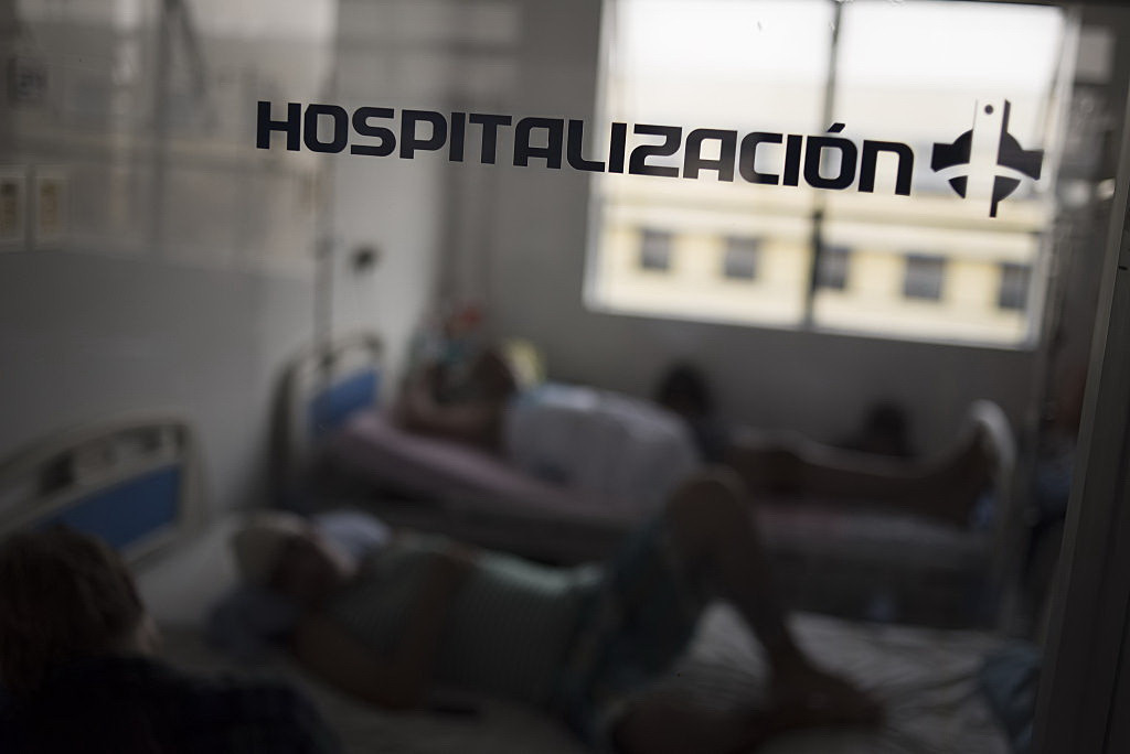 Proteste violente in Venezuela. Divergentele dintre presedinte si Parlament arunca tara in colaps