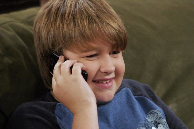 Il mai tii minte pe copilul din Two and a Half Men? Cum arata actorul la 13 ani distanta de la primul episod din serial