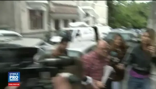 Managerul spitalului gandacilor din Constanta a fost prins in flagrant. Venise special la Bucuresti pentru a lua mita