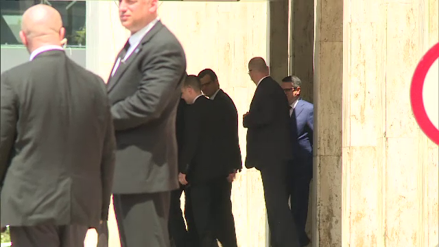 Klaus Iohannis si premierul Ciolos s-au intalnit cu directorul adjunct al CIA, la Palatul Victoria. Despre ce au discutat