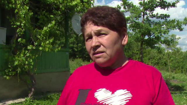 mama baiatului