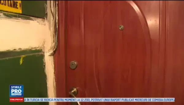 O femeie din Barlad si-a gasit refugiul in lumea jucariilor. Ce a adunat in apartamentul ei: Nu concep sa ma despart de ele