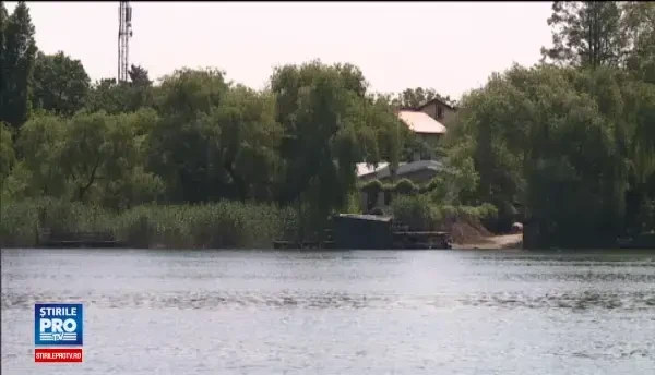 Reguli stricte pentru cei care vor sa se distreze pe lacul Snagov. Skijet-urile, interzise, iar piscinele din zona, inchise