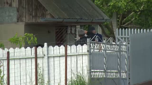 Drama traita de o familie din Vaslui. Fiul si-a gasit mama fara suflare in garajul locuintei