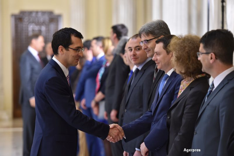 Vlad Voiculescu este noul Ministru al Sanatatii. Misiunea pe care o va avea in urmatoarele saptamani