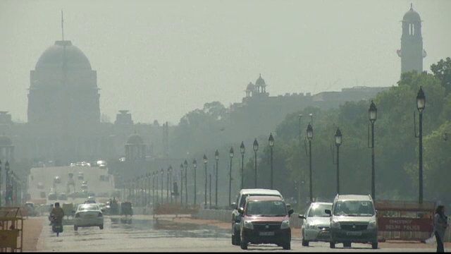 Alerta in India, dupa ce s-au inregistrat temperaturi record. Guvernul trimite resurse de apa cu trenul in unele zone